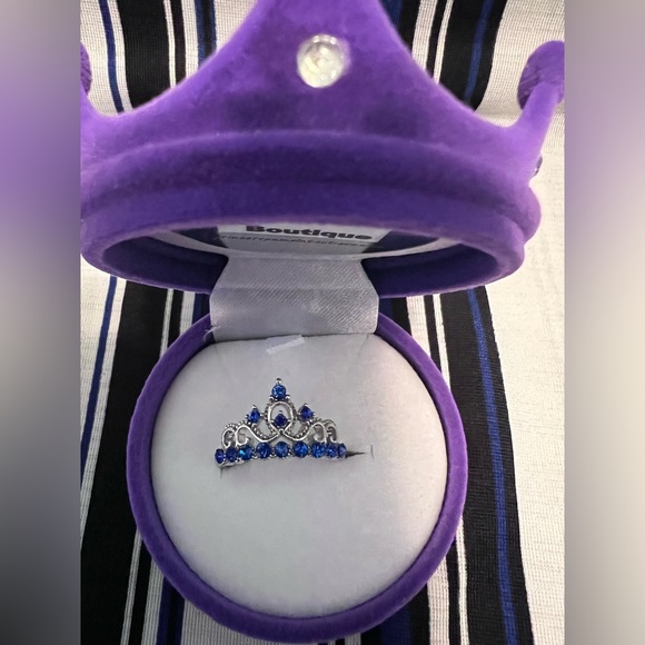 🟡Navy Crown Ring - Picture 4 of 10